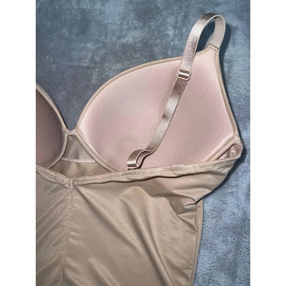 Women's Assets by Spanx Nude Beige Bodysuit L - Picture 7 of 10